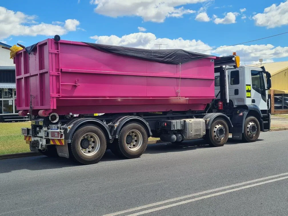 Hook Bins/Skip Bins
